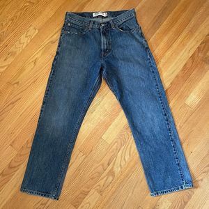 Levi's 505 Regular Fit Jeans Mid Rise Straight Leg 32” x 29” Rise 11"